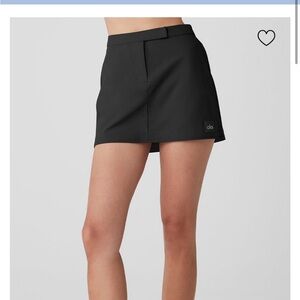 Alo Yoga High Speed Mini Skirt (Never Worn)